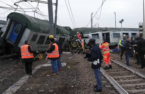 إصابة 10 أشخاص إثر تصادم قطارين جنوبي النمسا 